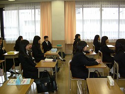 中学1年　4月8日（金）教室　クラブ見学ツアー 003.jpg